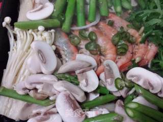 Teppanyaki with Seafood and Seasonal Vegetables recipe