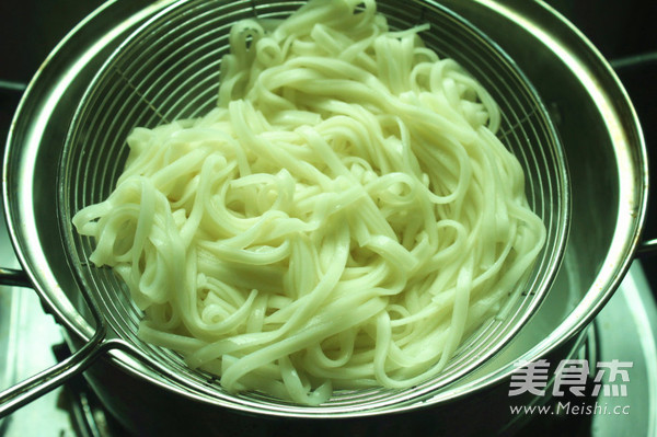 Korean Spicy Seafood Mixed Cold Noodles recipe