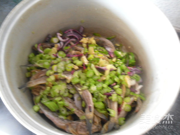 Braised Dried Fish in Oyster Sauce recipe