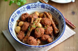 Roasted Meatballs with Chicken Feet and Quail Eggs recipe