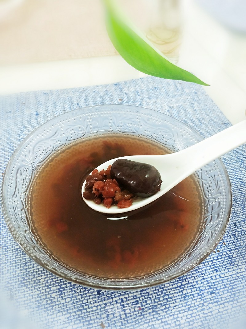 Jujube, Barley and Red Bean Soup recipe