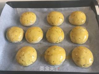 Sesame Meal Buns recipe