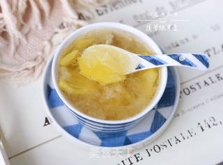 Pineapple and Tremella Soup recipe