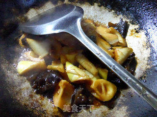 Black Fungus Roasted Bamboo Shoots recipe