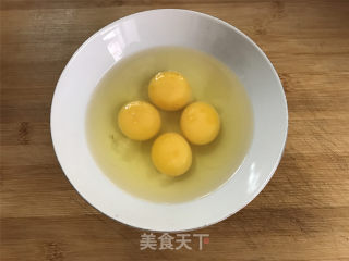 Scrambled Eggs with Onions recipe