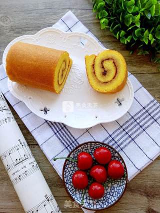 Strawberry Jam Roll Cake recipe