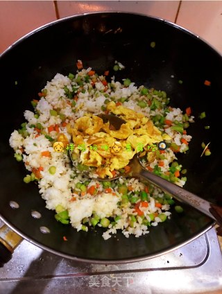 [xiangrui Baby Dining Table] Fried Rice with Asparagus, Carrot and Egg recipe