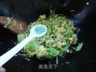 Shredded Lettuce with Egg Flavor recipe