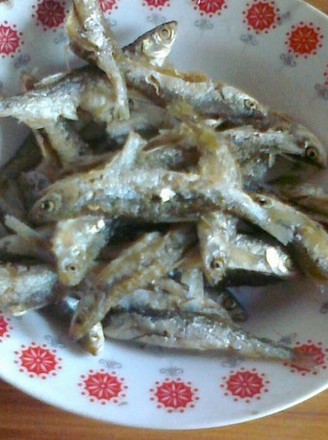 Fried Small Crucian Carp recipe