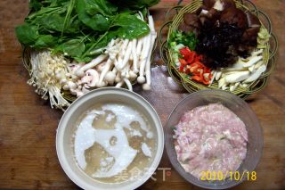 Mushroom Spare Ribs Shanzhen Noodle Soup recipe