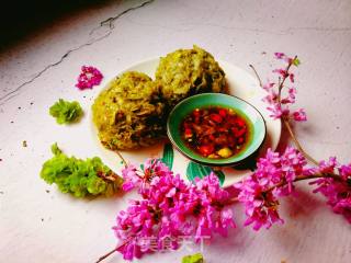 The Taste of Spring: Steamed Elm Money Bun recipe