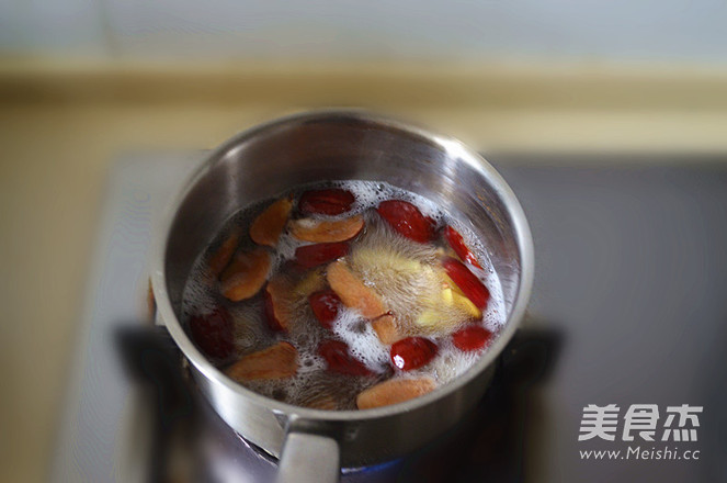 Red Dates and Ginger Soup recipe