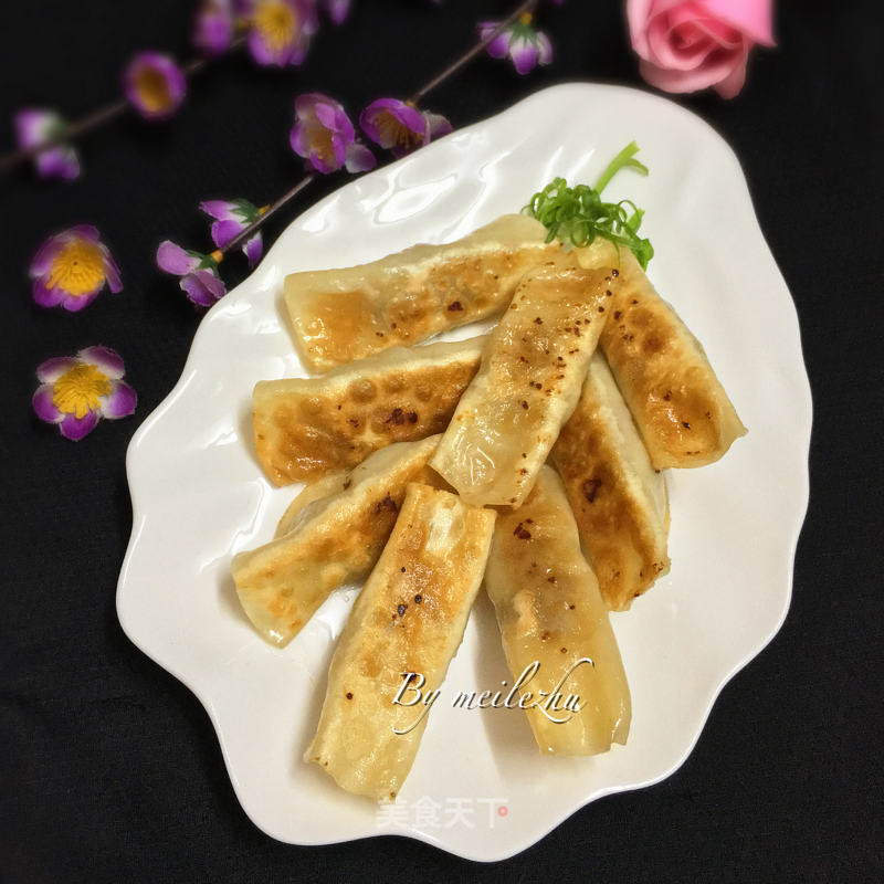 Fresh Meat Pot Stickers recipe