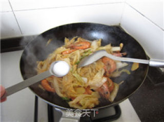 Stir-fried Cabbage with Shrimp recipe