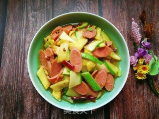 Stir-fried Ham Sausage with Summer Melon recipe