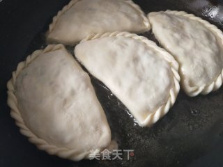 Leek Egg Vermicelli Pie recipe