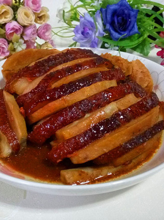 Steamed Pork with Taro recipe