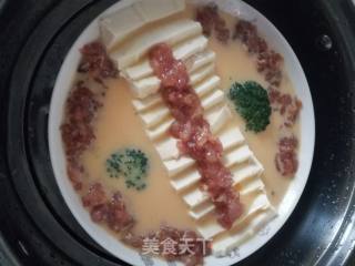 Steamed Tofu with Minced Meat and Egg recipe