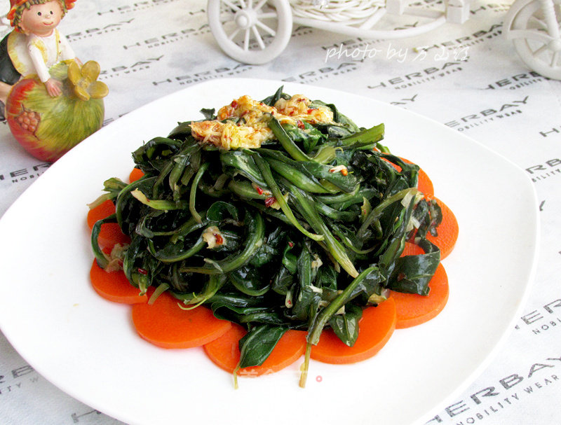 Dandelion in Cold Dressing-trial Report of Golden Dragon Fish Fragrant Sesame Oil recipe