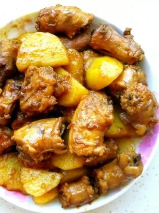 Braised Chicken Neck Stewed Potatoes recipe