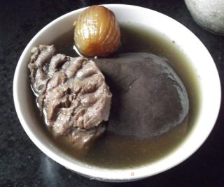 【flying Birds and Animals】clearing Liver Fire: Chicken Bone Stew and Pork Crossbone recipe