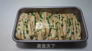 #aca烤明星大赛# Scallion Fragrant Pork Floss Shredded Bread recipe