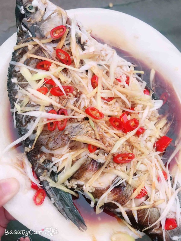 Steamed Wuchang Fish (bream) recipe