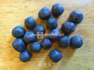 #八珍盛宴# A Glutinous Rice Ball and A Miss = A Passionate Rose Glutinous Rice Ball Entrusted with Miss recipe