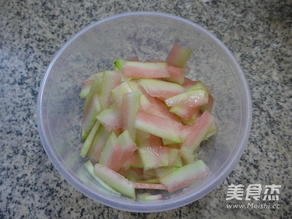 Cucumber with Watermelon Peel recipe