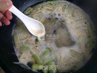 Loofah Preserved Egg Tofu Soup recipe