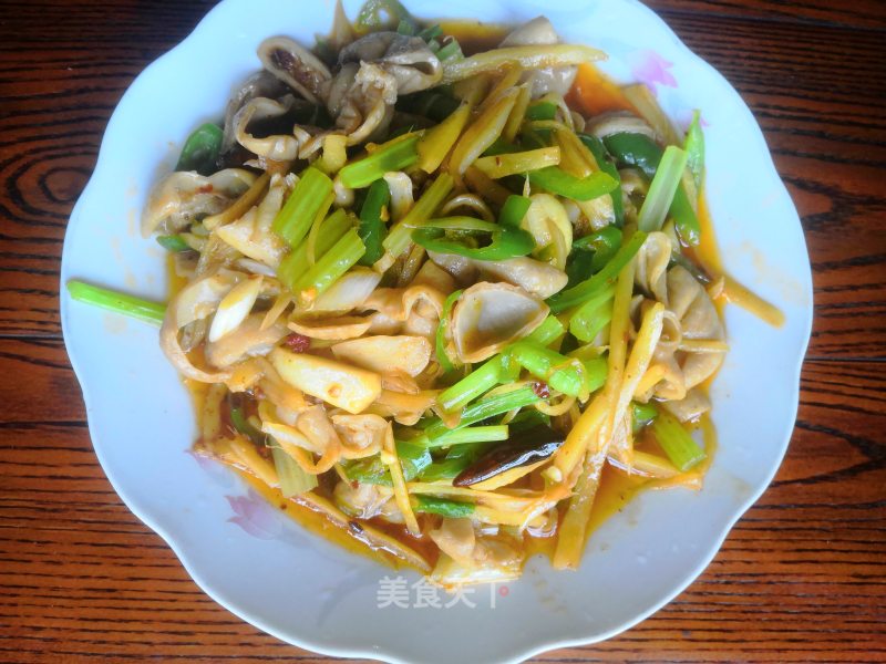 Stir-fried Ginger Intestines recipe