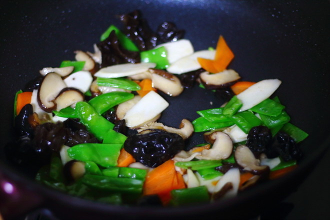Vegetables When Fried Snow Peas recipe