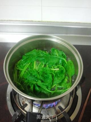 [shi Yunsheng's Trial Report of Thick Mellow Soup] Mushroom Spinach Meatball Noodle recipe