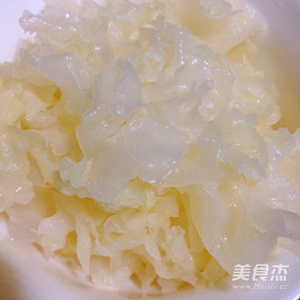 Sydney Gorgon White Fungus Soup recipe