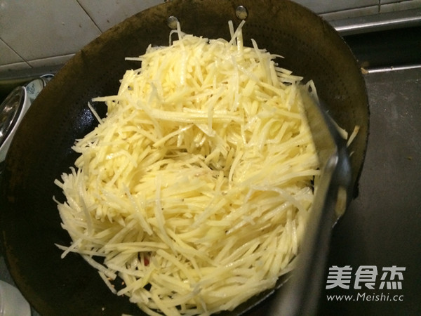 Vinegar Shredded Potatoes recipe