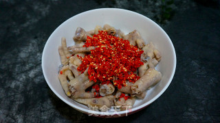 Chicken Feet Mixed with Garlic recipe