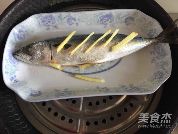 Steamed Flower Angelfish recipe