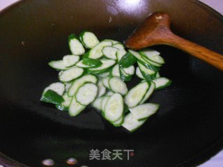 Fried Cucumber with Egg recipe