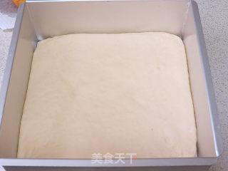 Crispy Outside and Soft Fruity Fragrance Inside. 【yellow Peach Crispy Bread】 recipe