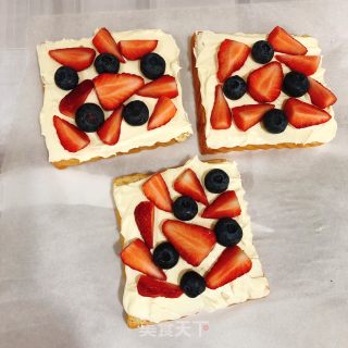 Fruit Sandwich recipe