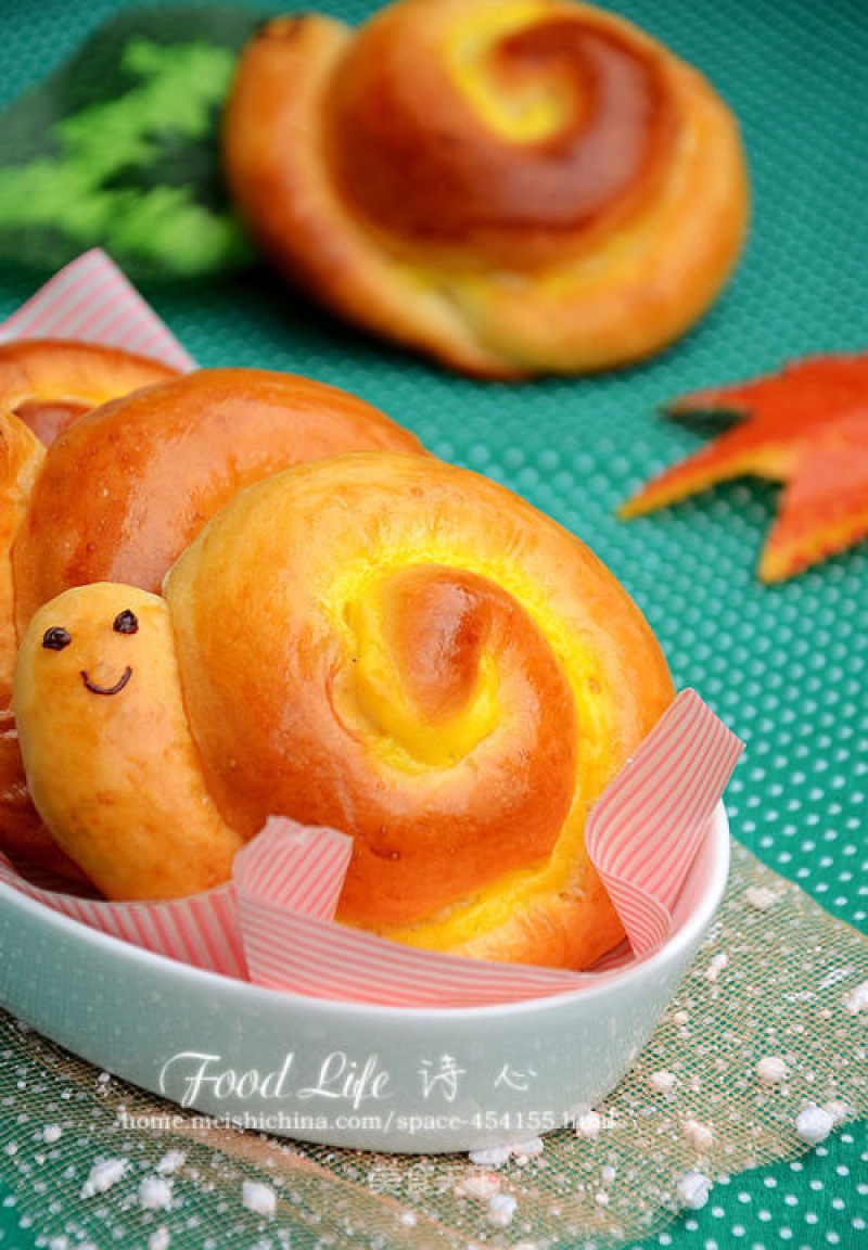 [snail Bread]---make A Cute Look that Children Like Very Much recipe