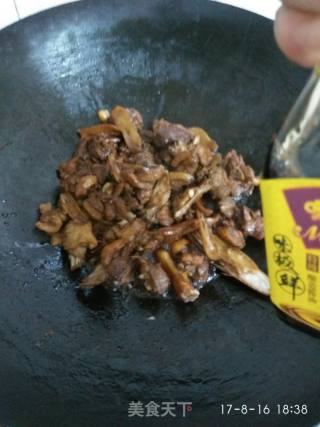 Braised Duck with Ginger Slices recipe