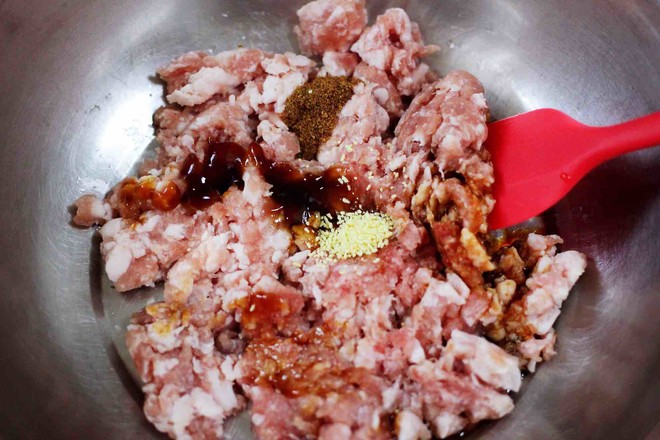 [jin Yu Man Tang] Cornmeal, Leek, Sea Rice Dumplings recipe