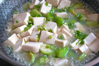 Loofah Stewed Tofu recipe