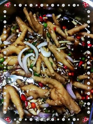 Hot and Sour Chicken Feet recipe