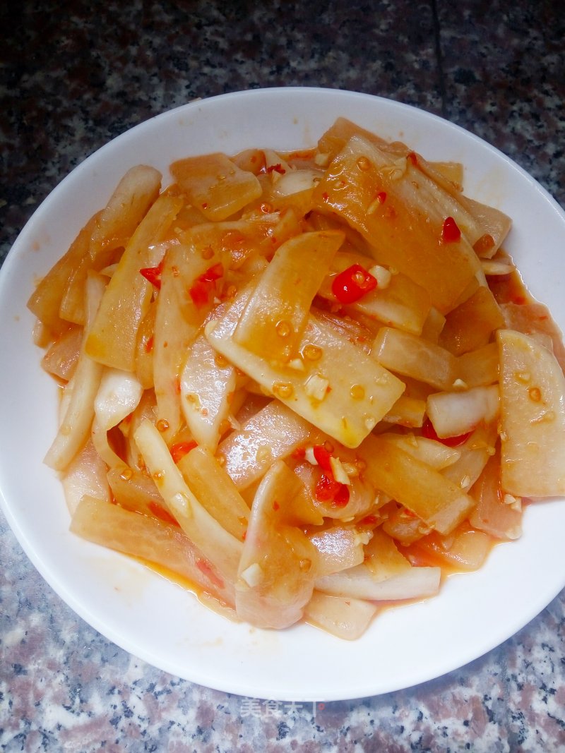 Spicy Stir-fried Sour Radish recipe