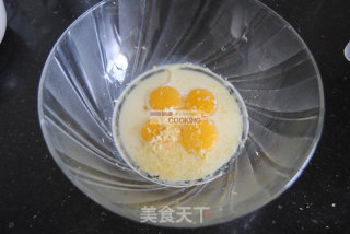 Lemon Strawberry Cake Roll recipe