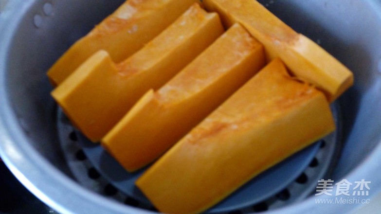 Steamed Glutinous Rice Pumpkin Pie recipe