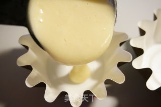 Japanese Matcha White Cupcakes recipe