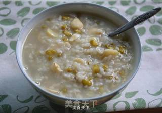 Mung Bean Lotus Seed Lily Porridge recipe